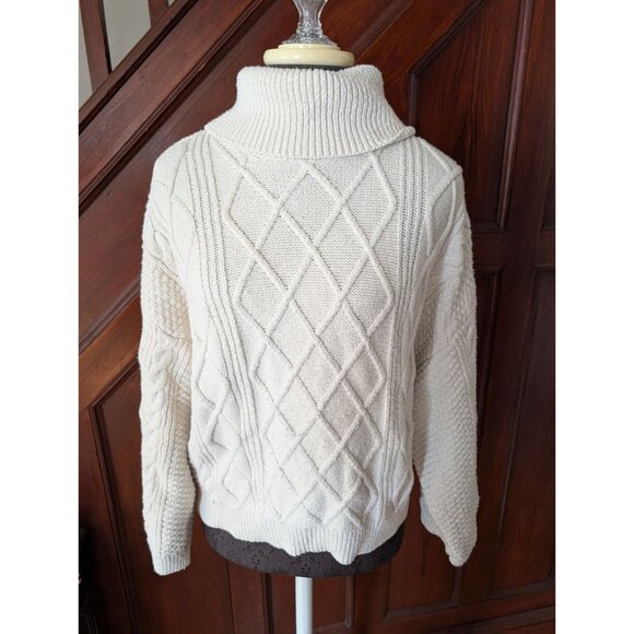Tahari Ivory Cable Knit Turtleneck Sweater L/G - Picture 1 of 7